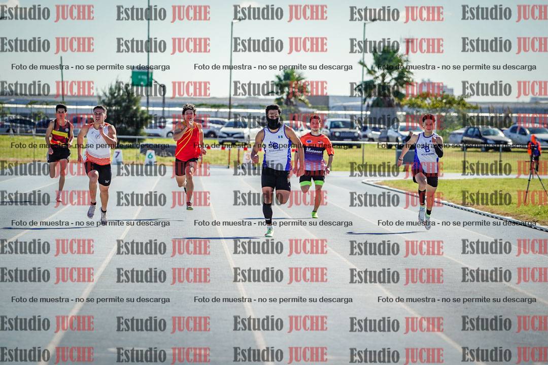 Fotos de los 200 m llanos de varones