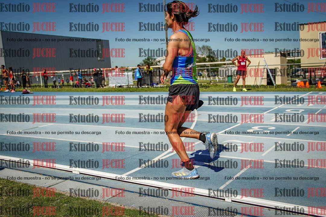 Fotos de los 5000 m de mujeres y varones - serie 2