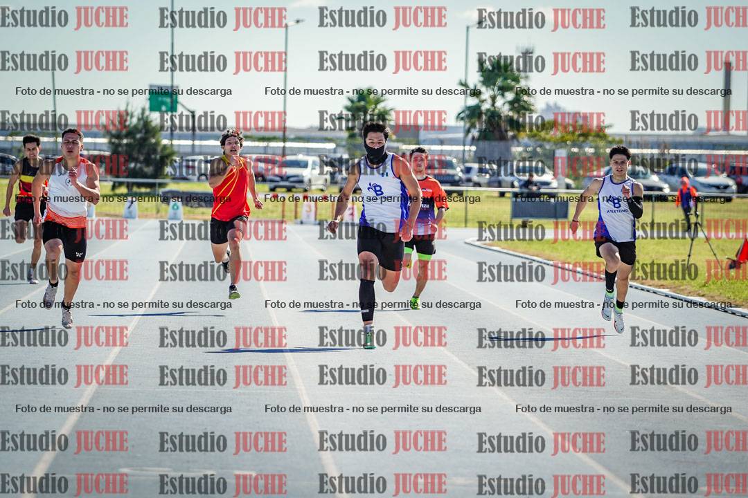 Fotos de los 200 m llanos de varones