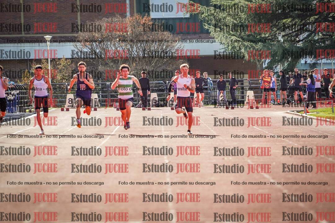 Fotos de los 100 m llanos de varones