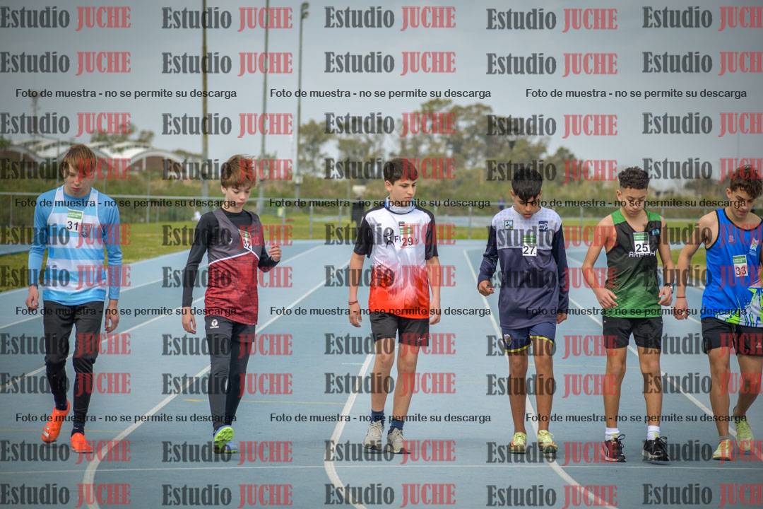 Fotos de los 600 m llanos de varones