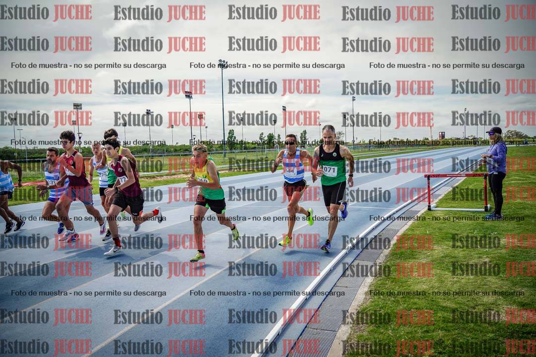 Fotos de los 1000 m llanos de varones