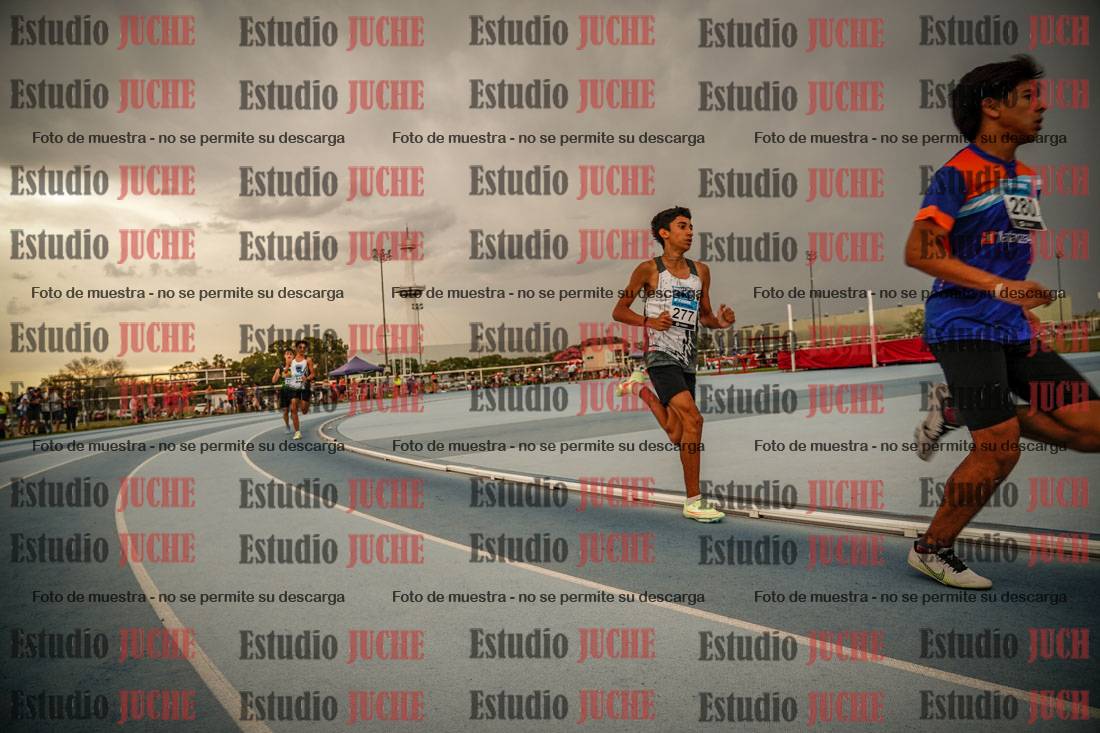 Fotos de los 600 m llanos de varones