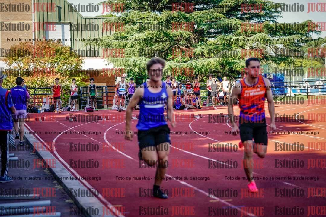 Fotos de los 100 m llanos de varones
