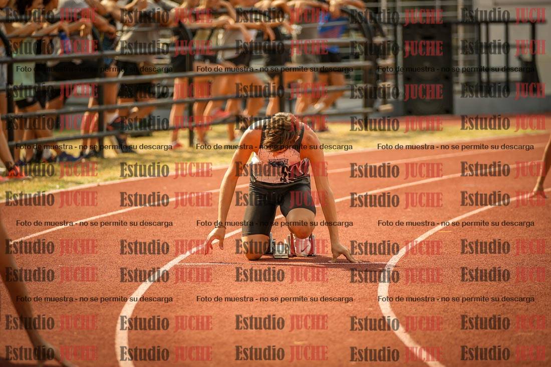 Fotos de los 400 m llanos de varones