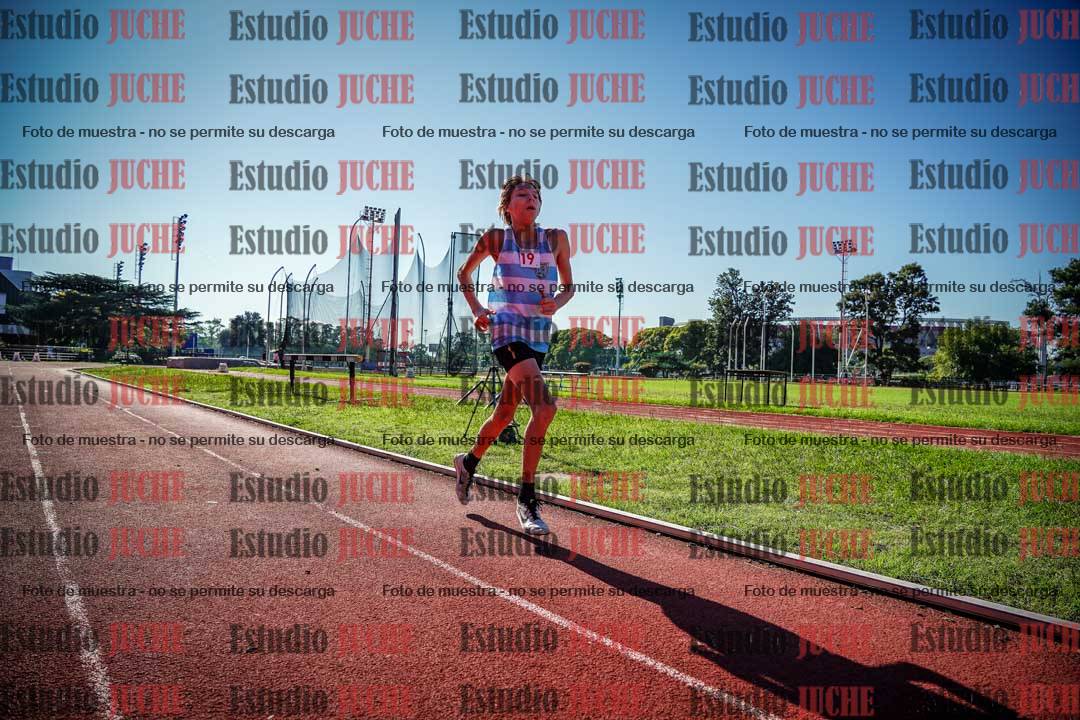 Fotos de los 2400 m llanos de varones