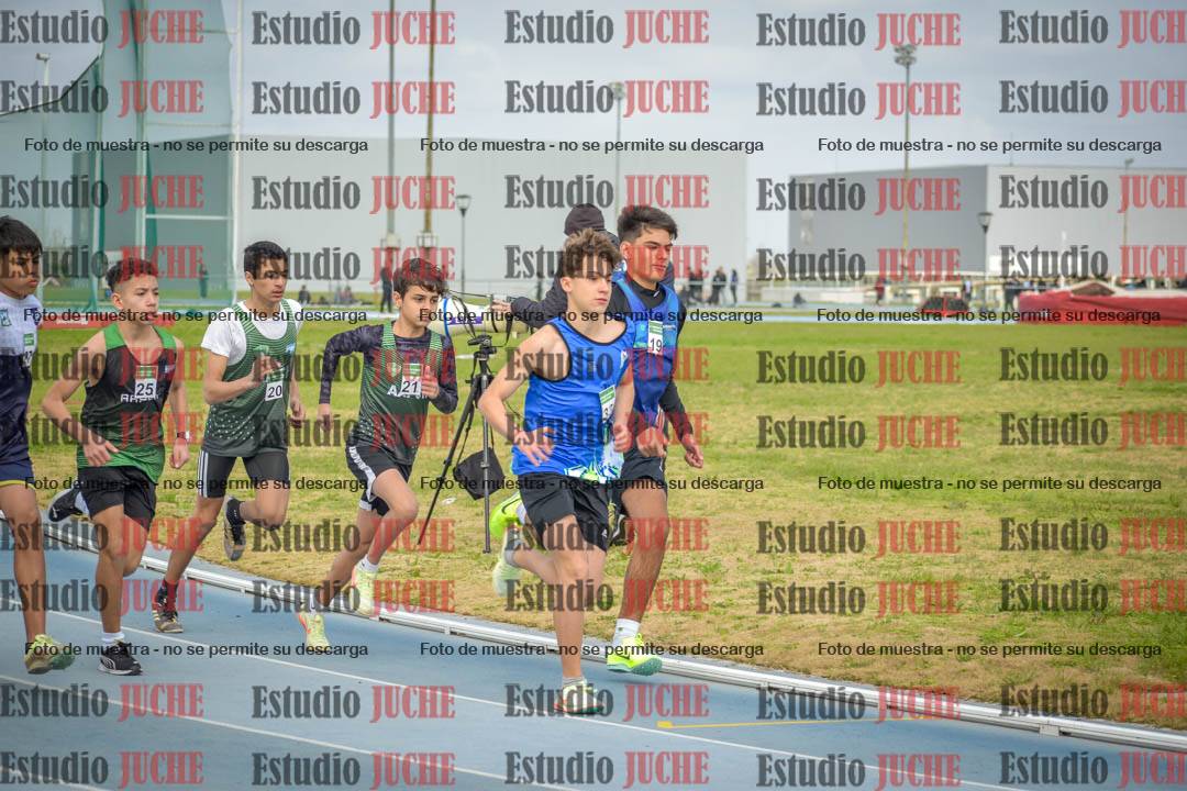 Fotos de los 600 m llanos de varones