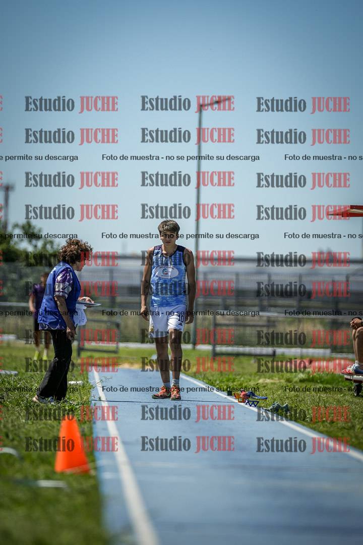 Fotos del salto triple de varones y mujeres - todas las tablas