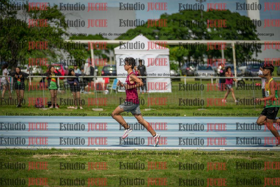 Fotos de los 1000 m llanos de varones