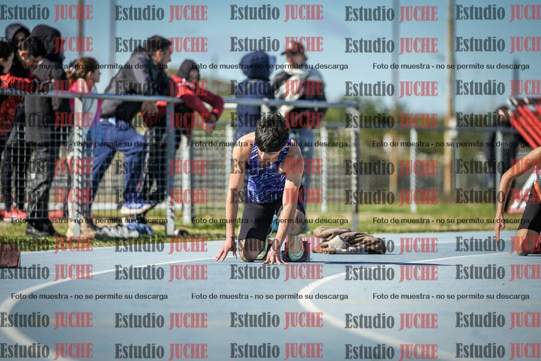 Fotos de los 200 m llanos de varones