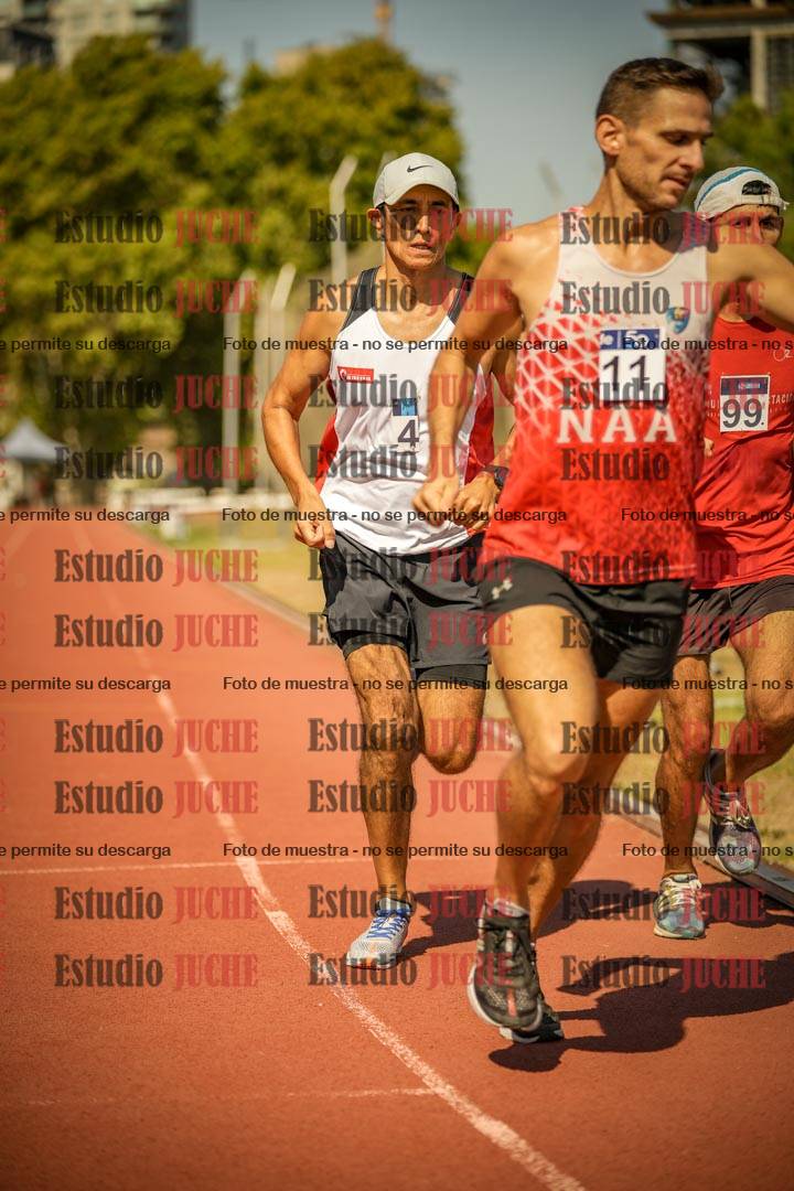 Fotos de los 3000 m llanos de varones
