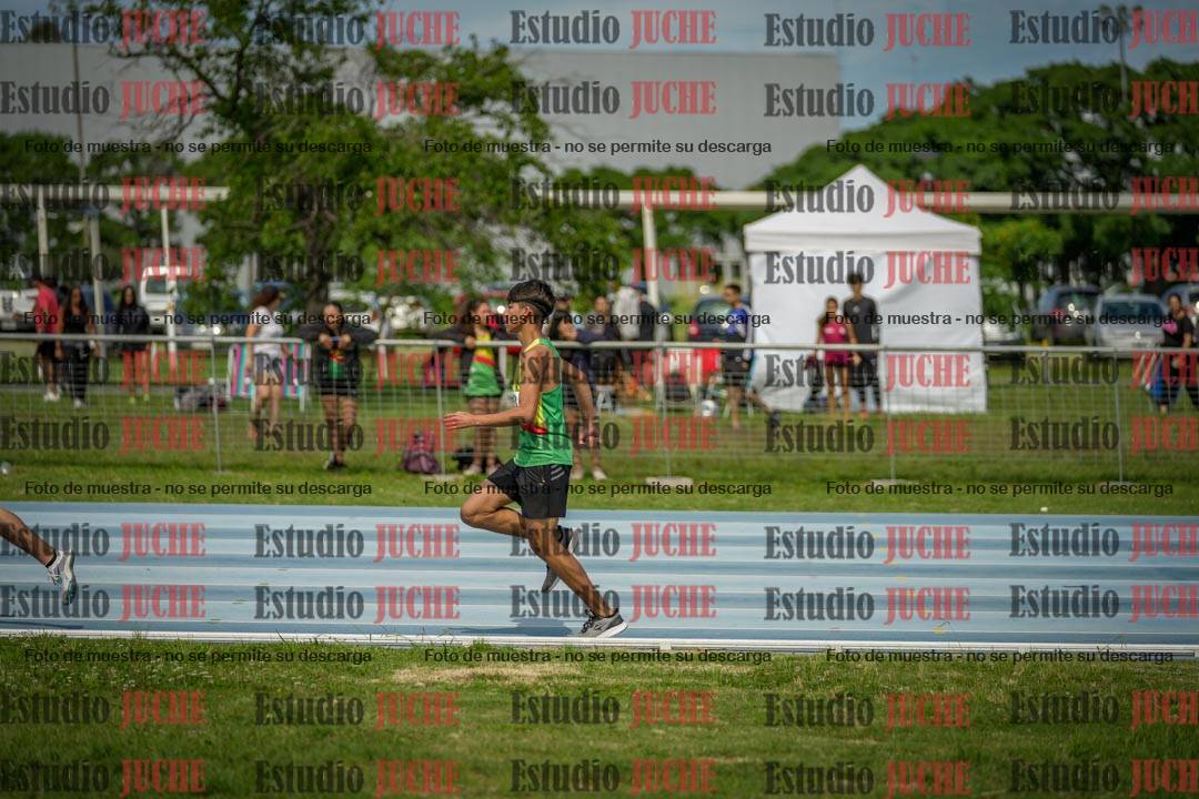 Fotos de los 1000 m llanos de varones
