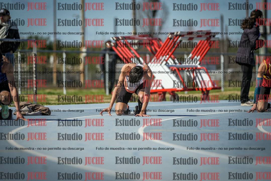 Fotos de los 200 m llanos de varones