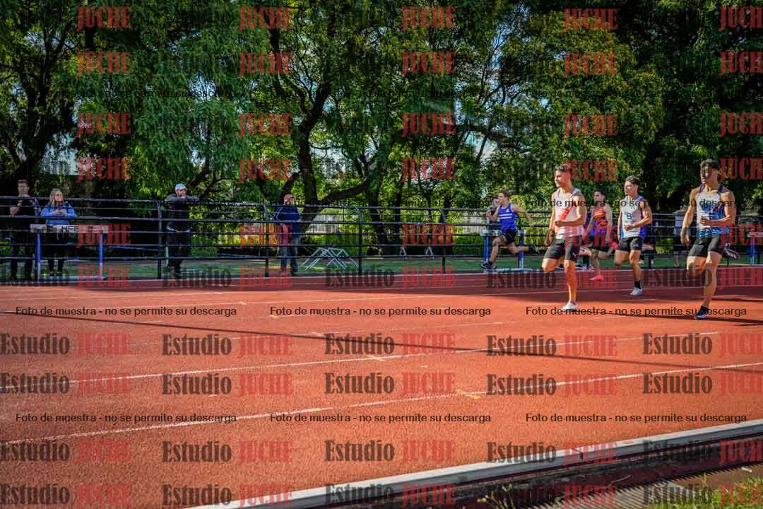 Fotos de los 100 m llanos de varones