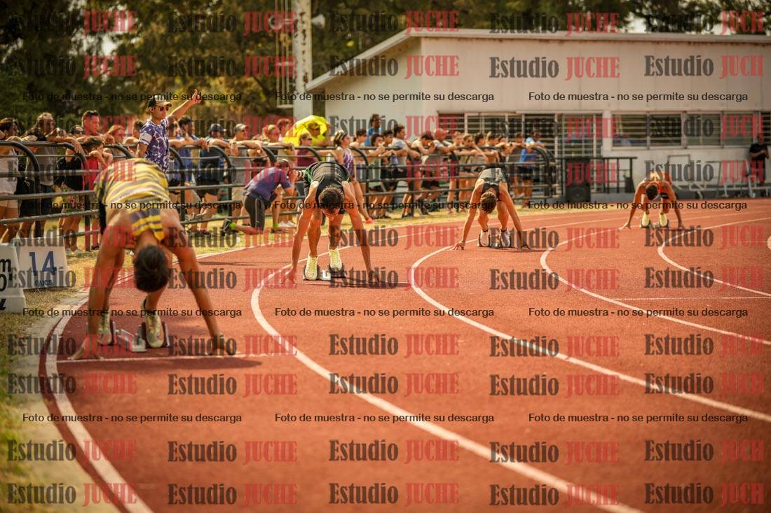 Fotos de los 400 m llanos de varones