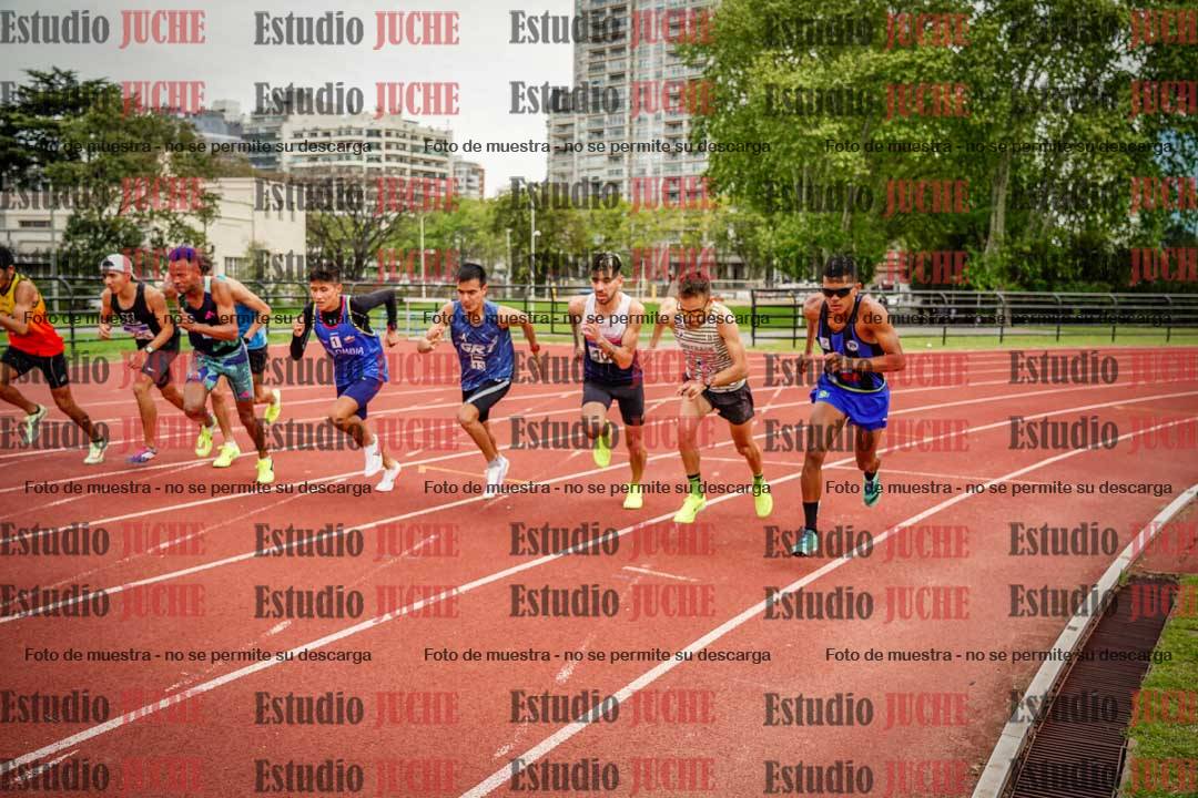 Fotos de los 1500 m llanos de varones