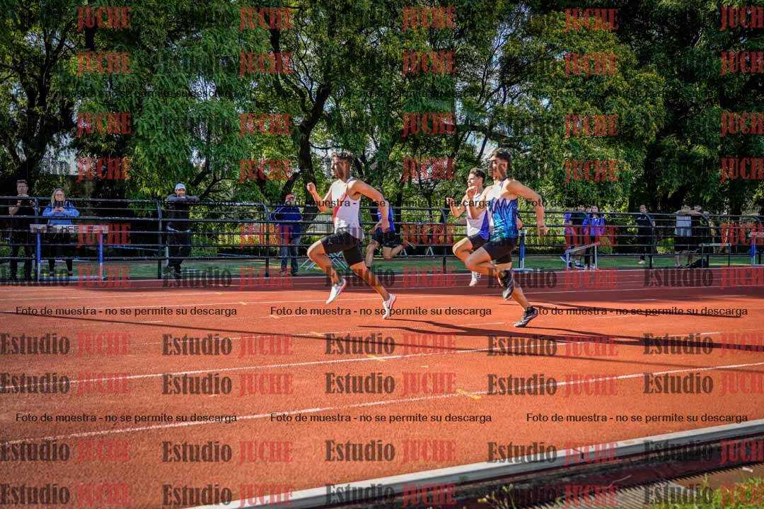 Fotos de los 100 m llanos de varones