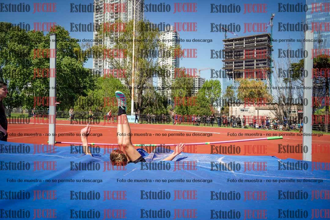Fotos del salto en alto de varones