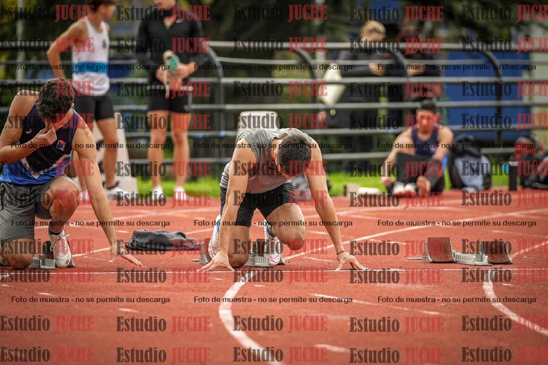 Fotos de los 100 m llanos de varones