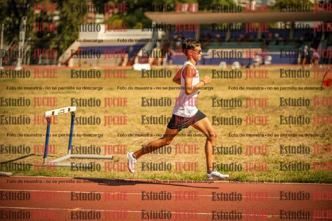 Fotos de los 3000 m llanos de varones
