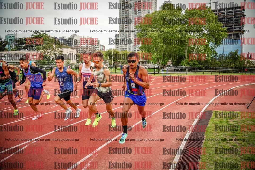 Fotos de los 1500 m llanos de varones
