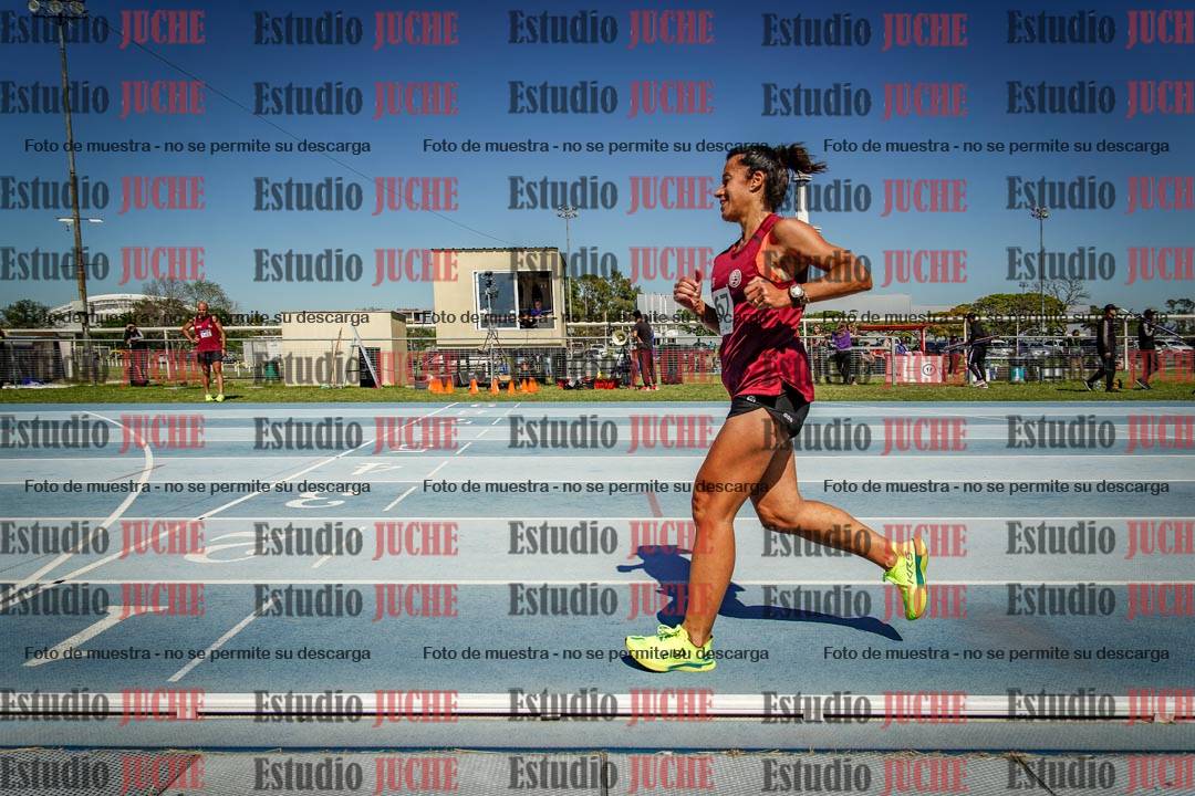 Fotos de los 5000 m de mujeres y varones - serie 2