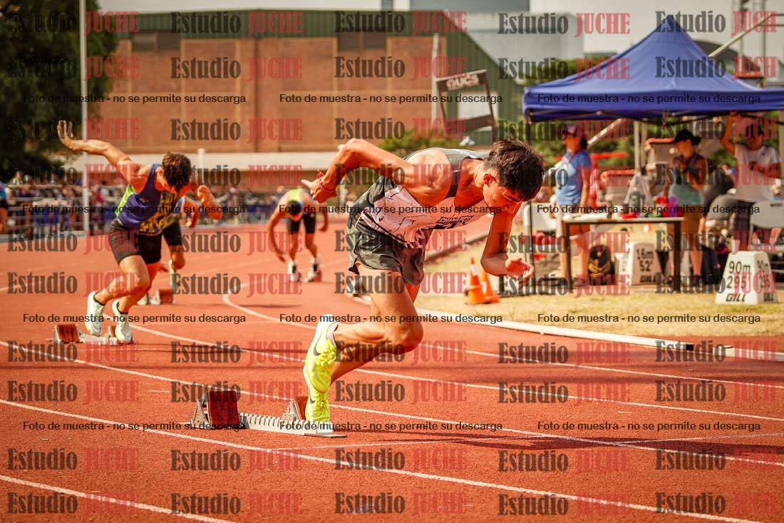 Fotos de los 400 m llanos de varones