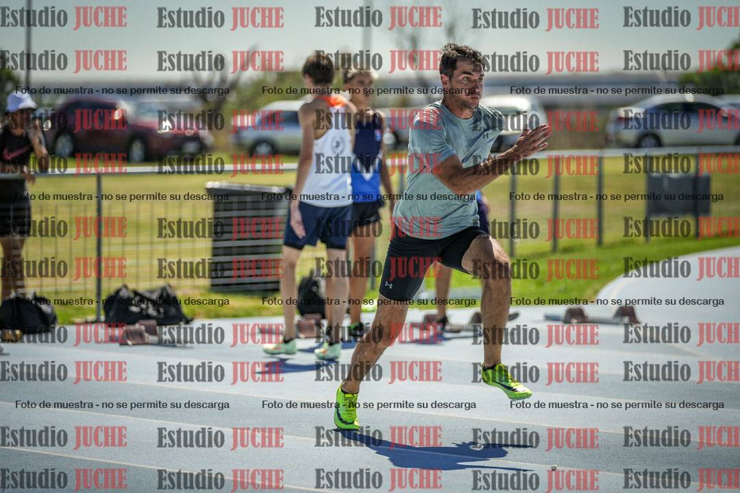 Fotos de los 110 m con vallas de varones - serie 1