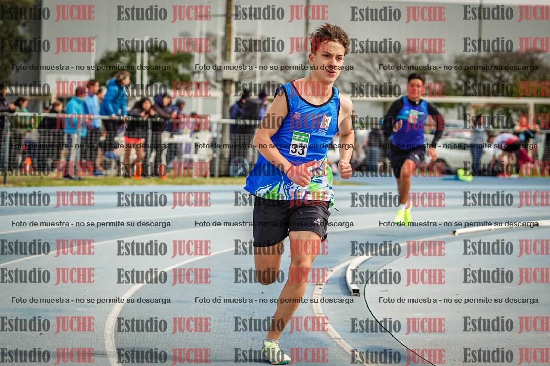 Fotos de los 600 m llanos de varones