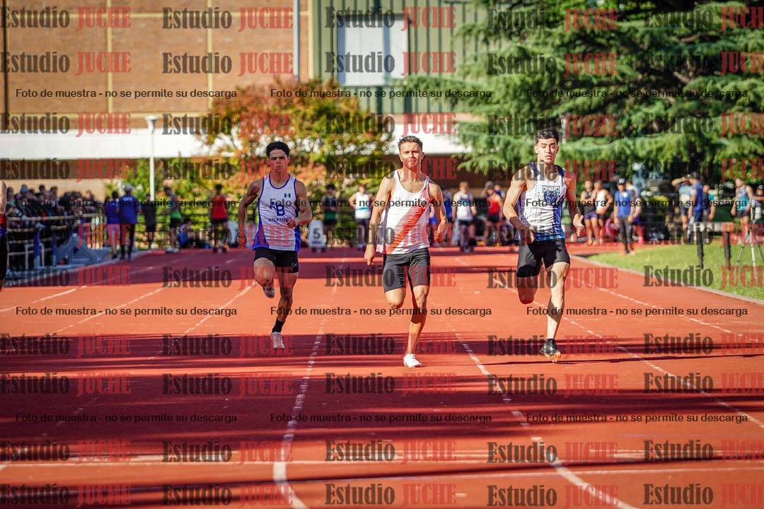 Fotos de los 100 m llanos de varones