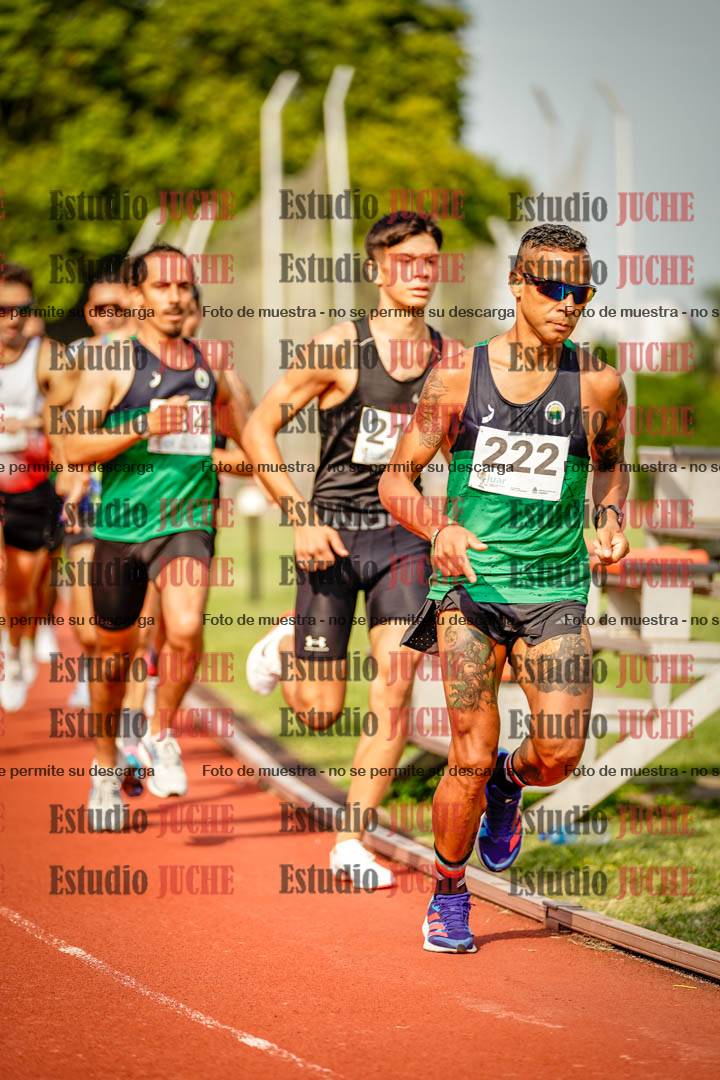 Fotos de los 3000 m llanos de varones