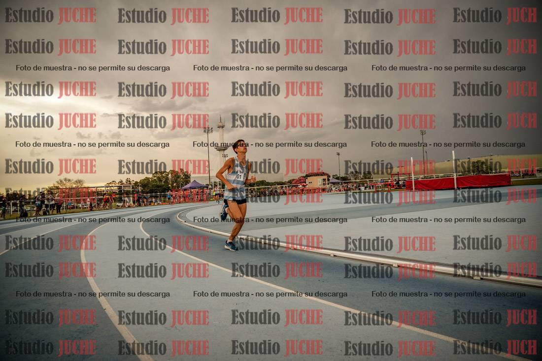 Fotos de los 600 m llanos de varones
