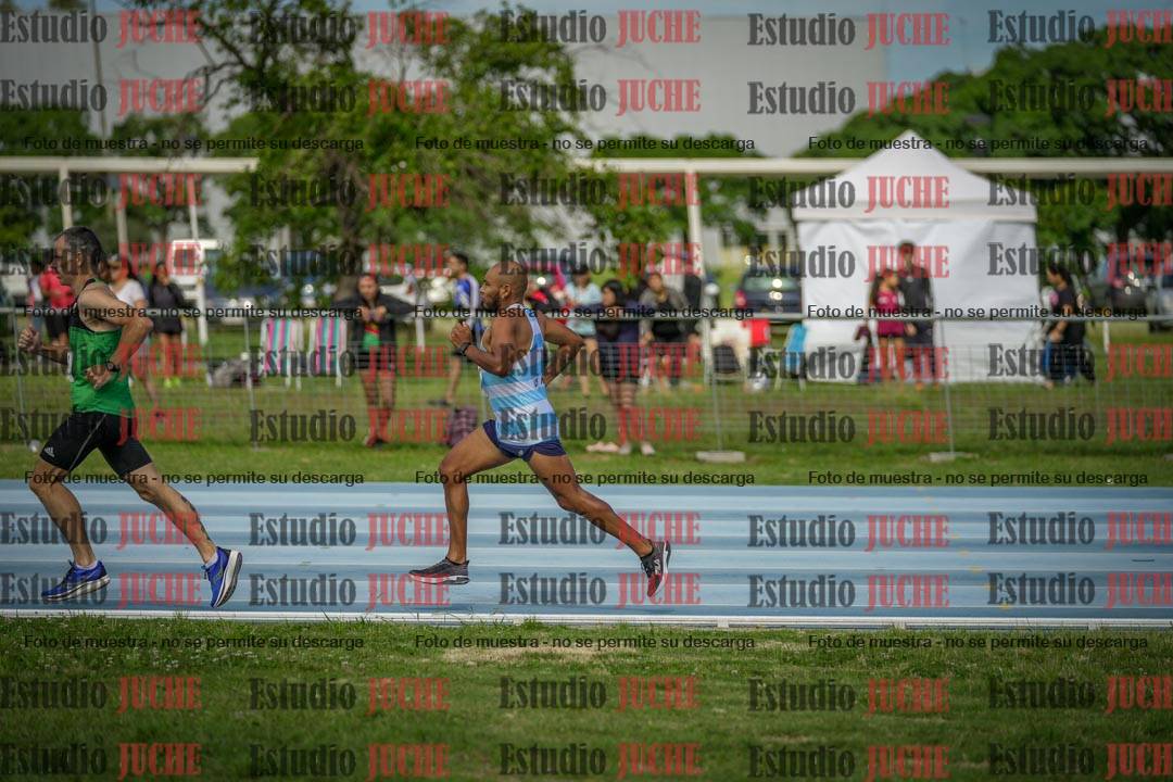 Fotos de los 1000 m llanos de varones