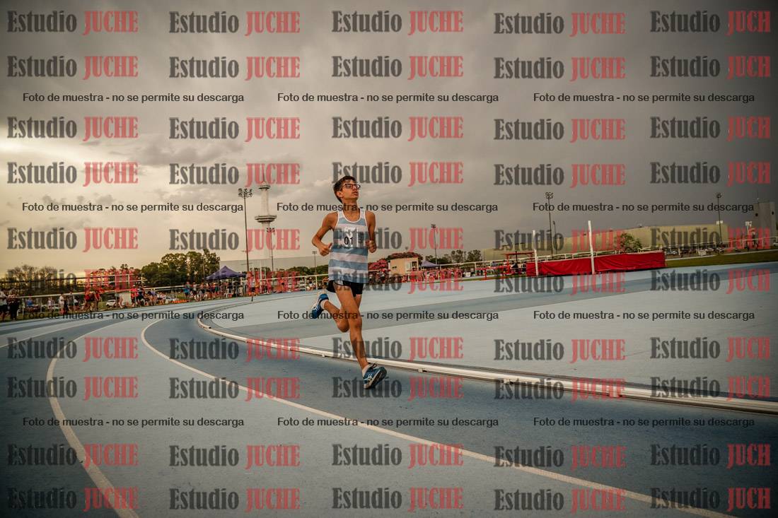 Fotos de los 600 m llanos de varones