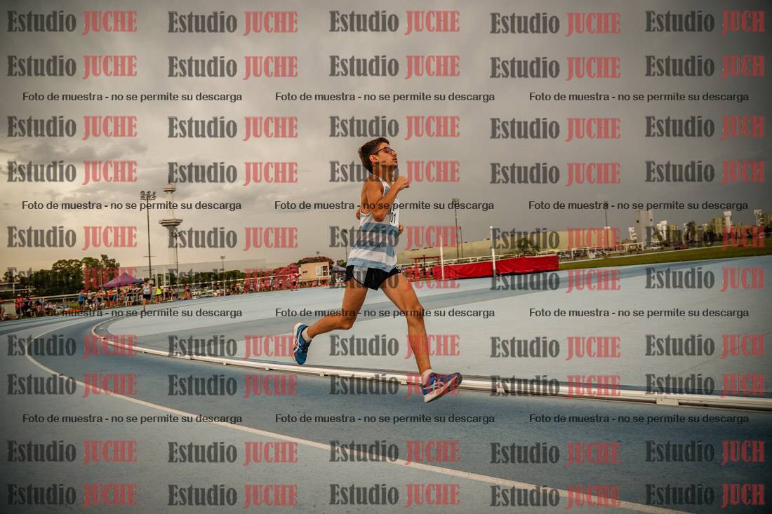 Fotos de los 600 m llanos de varones