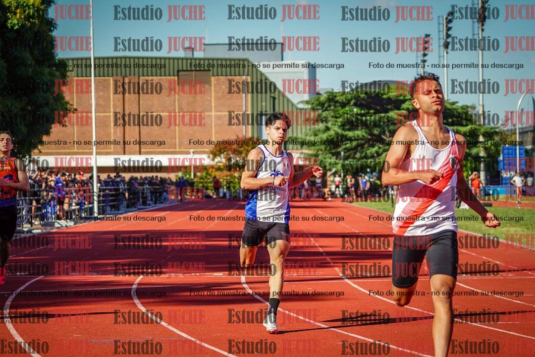 Fotos de los 100 m llanos de varones