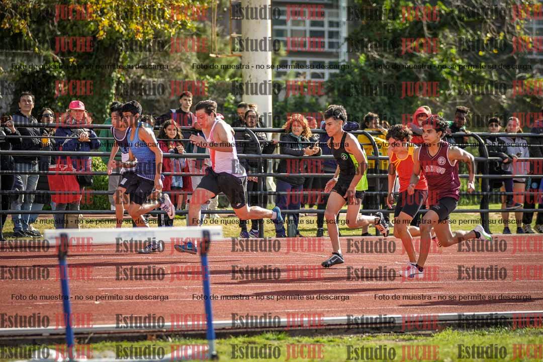 Fotos de los 100 m llanos de varones
