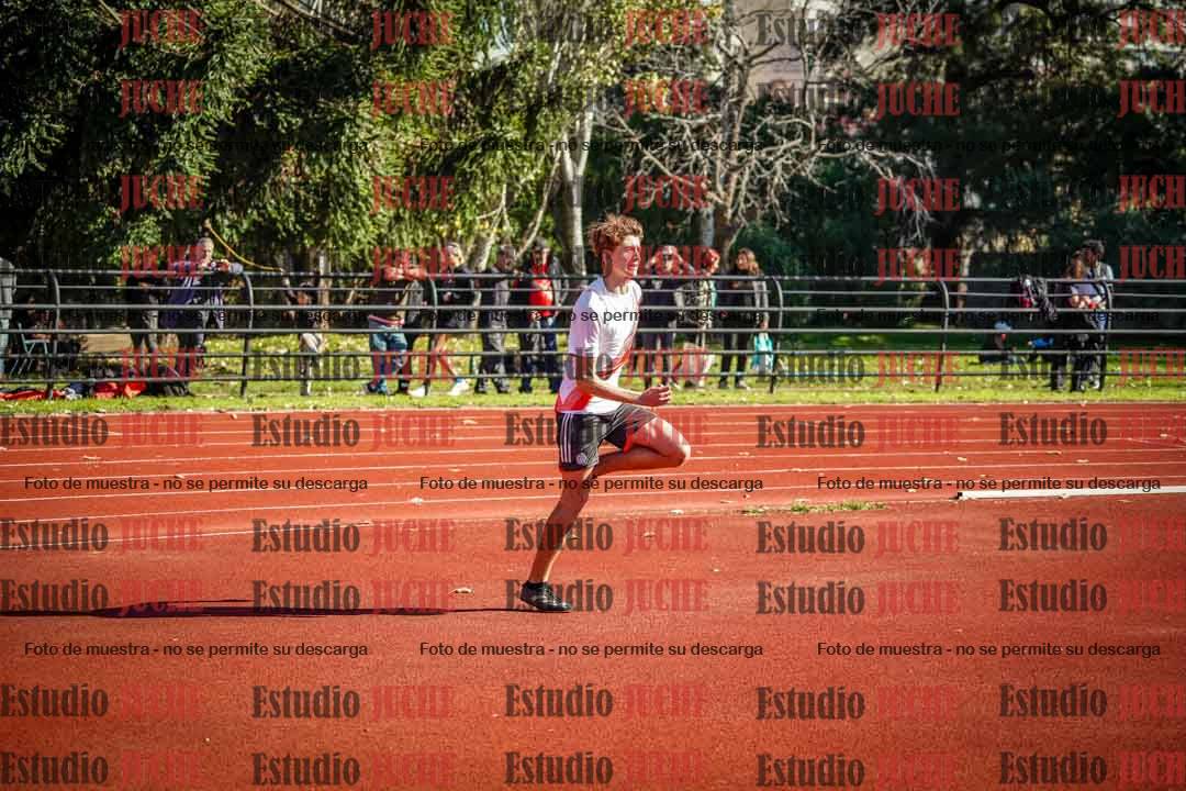 Fotos del salto en alto