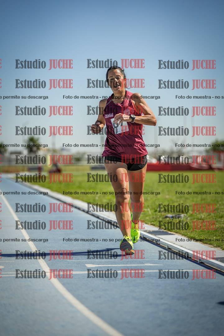 Fotos de los 5000 m de mujeres y varones - serie 2