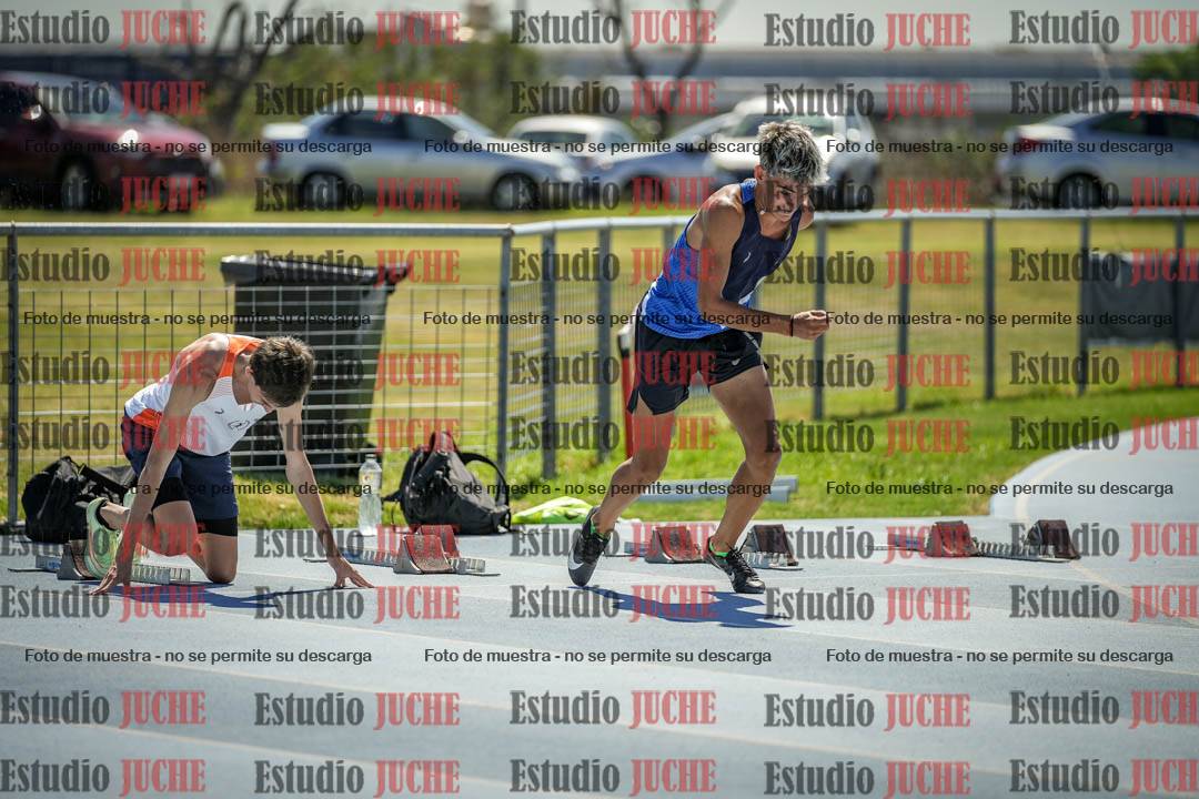 Fotos de los 110 m con vallas de varones - serie 1