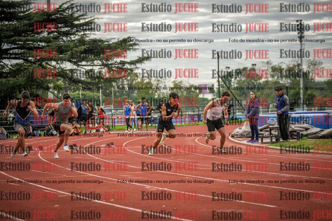 Fotos de los 100 m llanos de varones