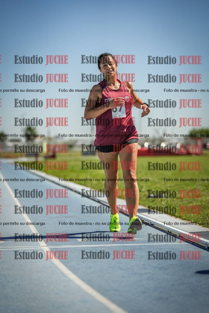 Fotos de los 5000 m de mujeres y varones - serie 2
