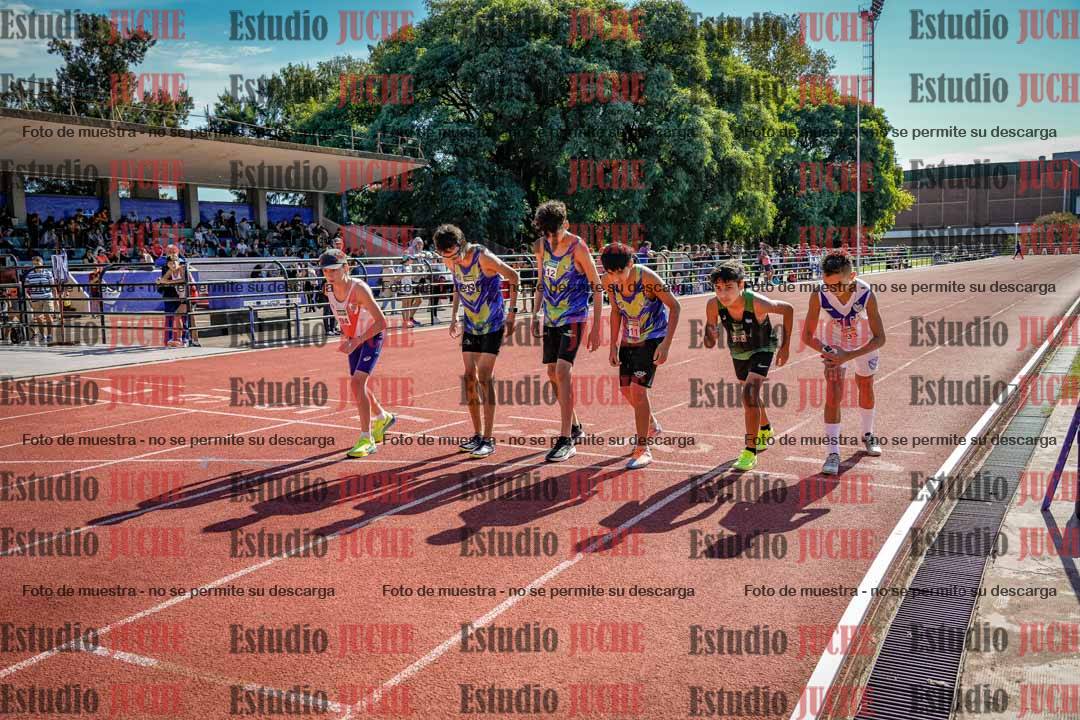 Fotos de los 2400 m de varones