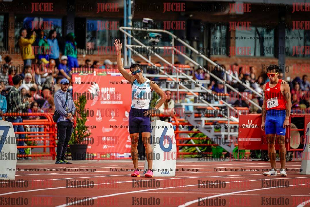 Fotos de los 800 m llanos de varones - FINAL