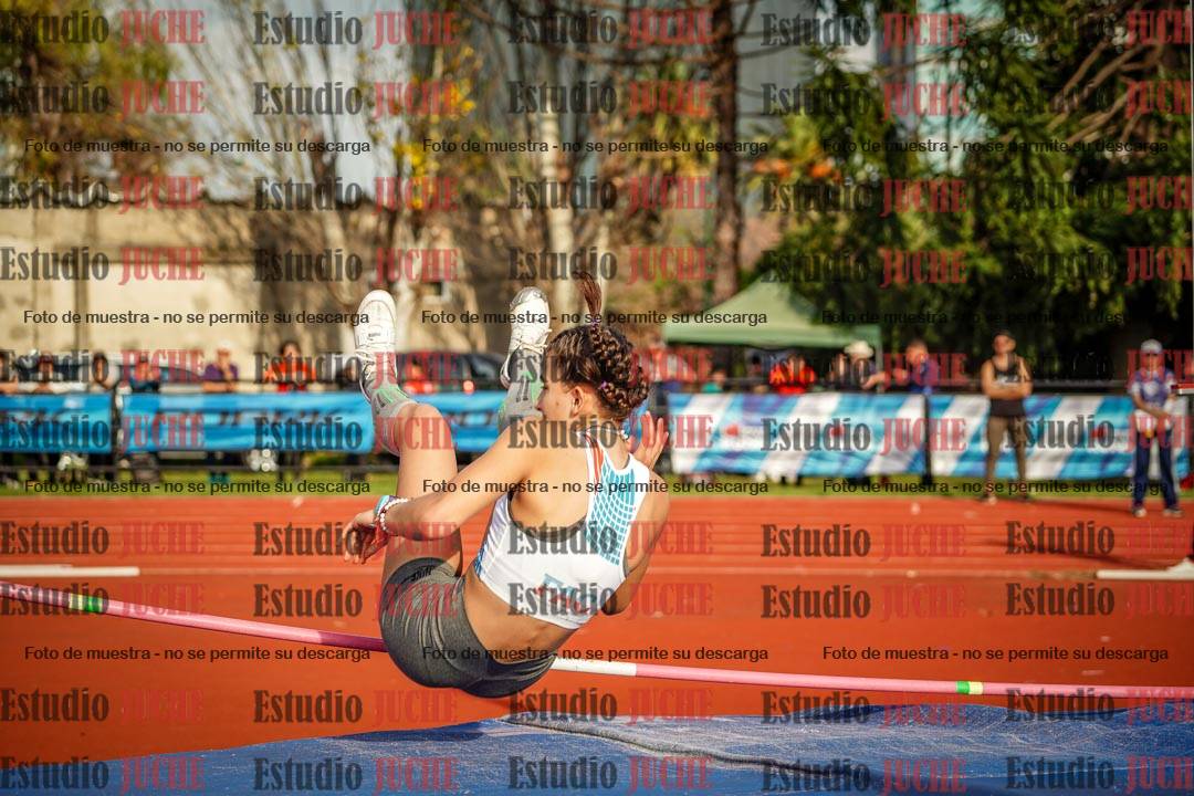 Fotos del salto en alto de mujeres