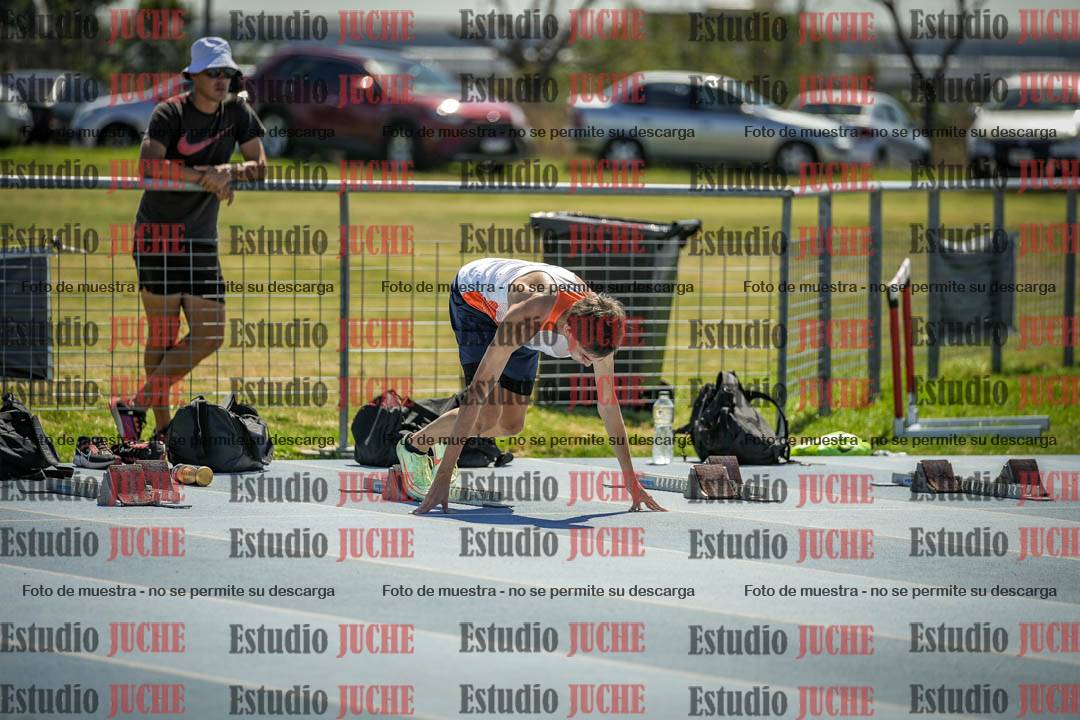 Fotos de los 110 m con vallas de varones - serie 1