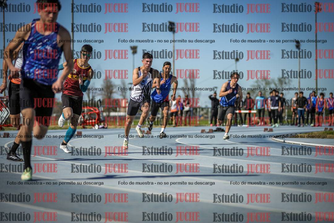 Fotos de los 200 m llanos de varones