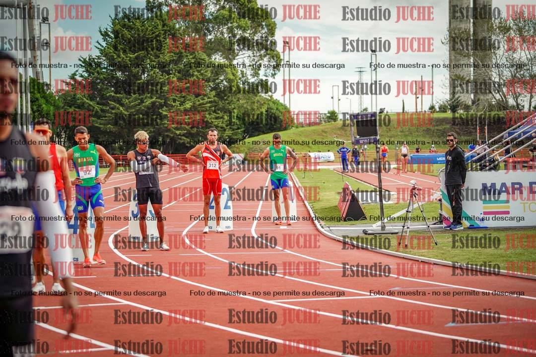 Fotos de los 800 m llanos de varones - FINAL