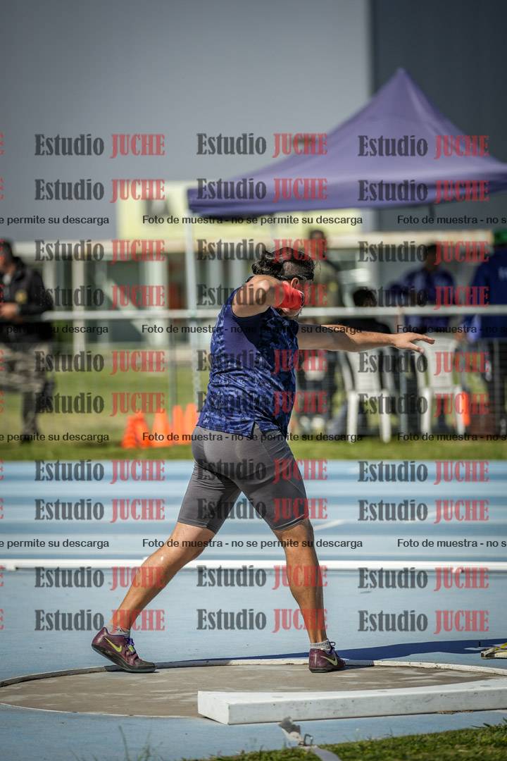 Fotos del lanzamiento de bala de varones