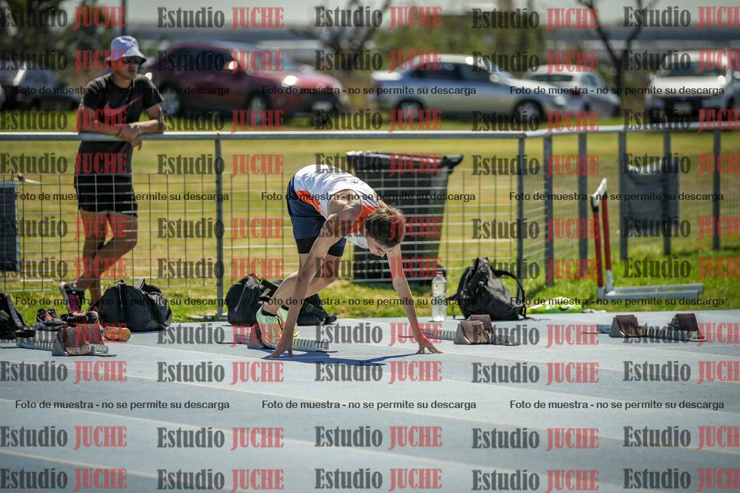 Fotos de los 110 m con vallas de varones - serie 1